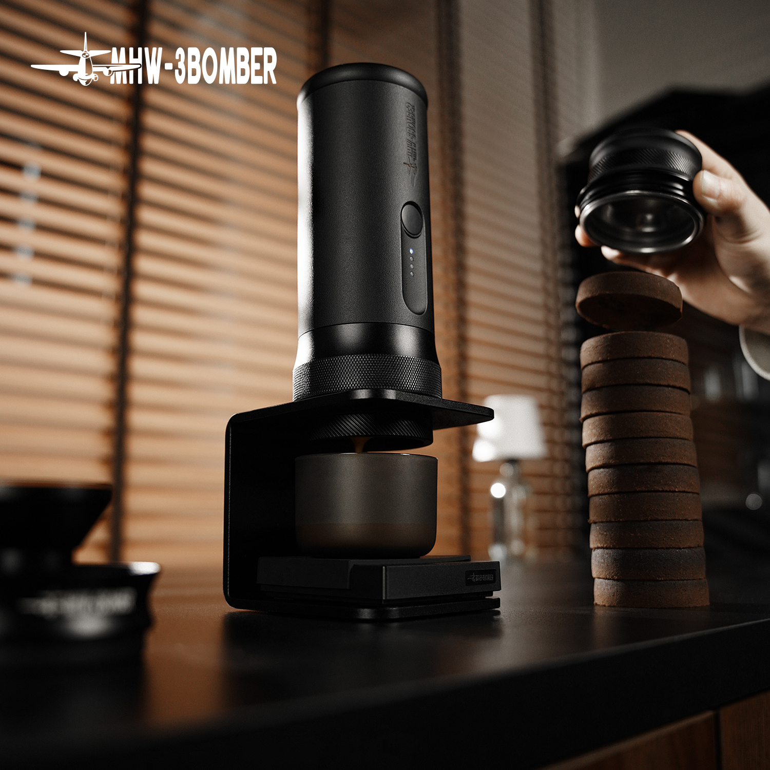 MHW-3BOMBER X-press58 Espresso - đánh giá và giá Coffee Equipment Machine